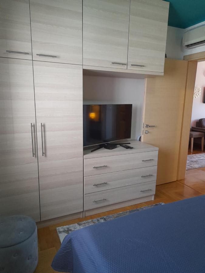 Apartment Capriati With Parking Garage Umag Eksteriør billede